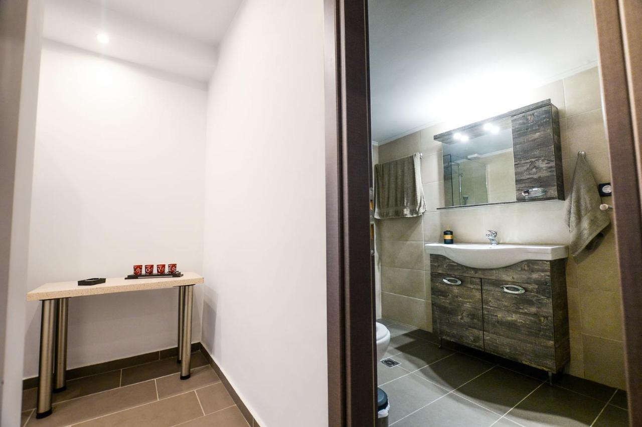 Appartamento Centro Patras Esterno foto